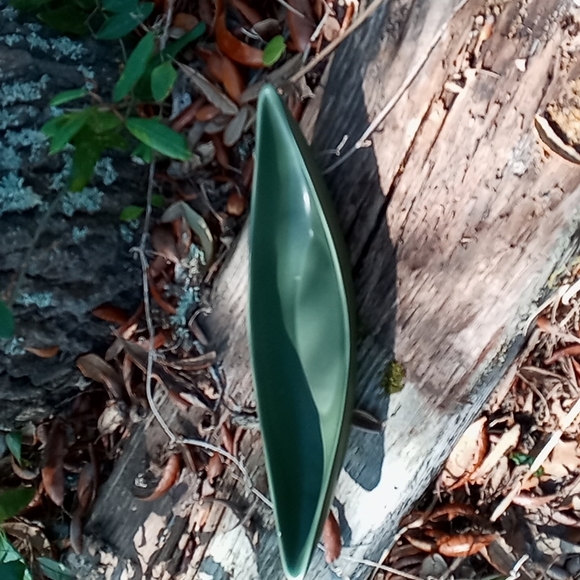 Vintage Hyalyn Pottery 1950's Long Boat ,pattern 529,made in North Carolina,USA - Picture 1 of 3